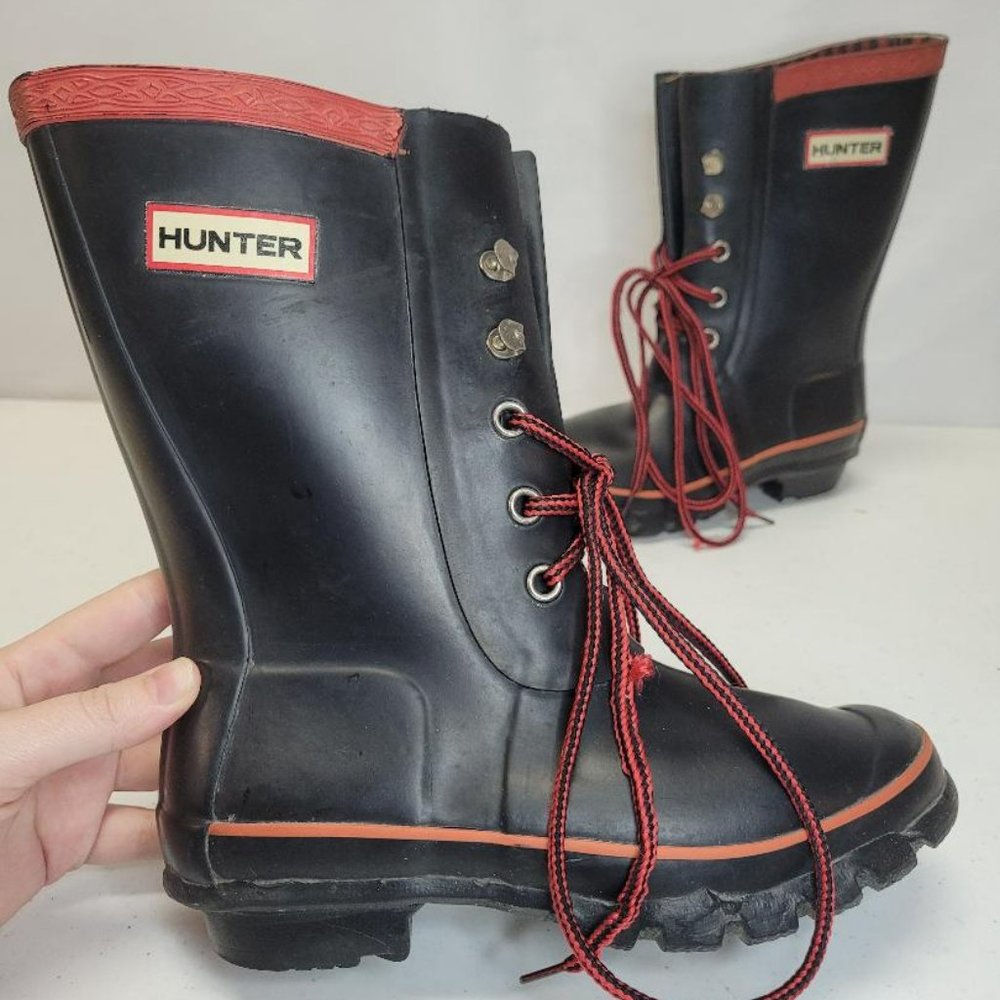 Women’s Hunter Rain Boots Festival Lace up Black Red Mid Calf Short Size 6 US